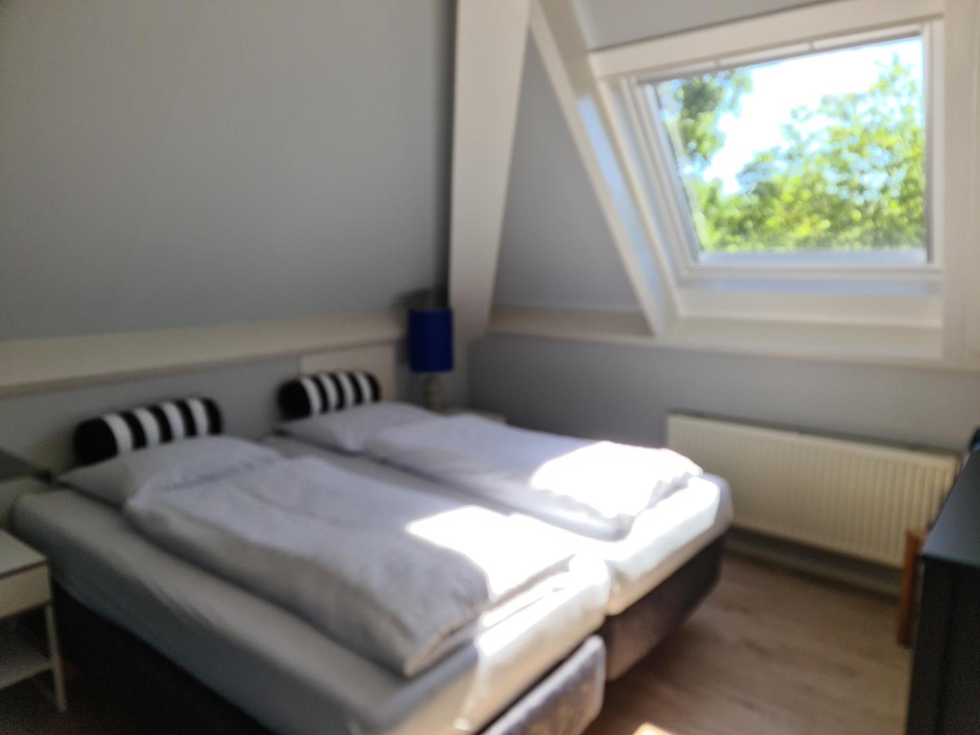 Bungalowpark Mooyeveld Egmond-Binnen Zimmer foto